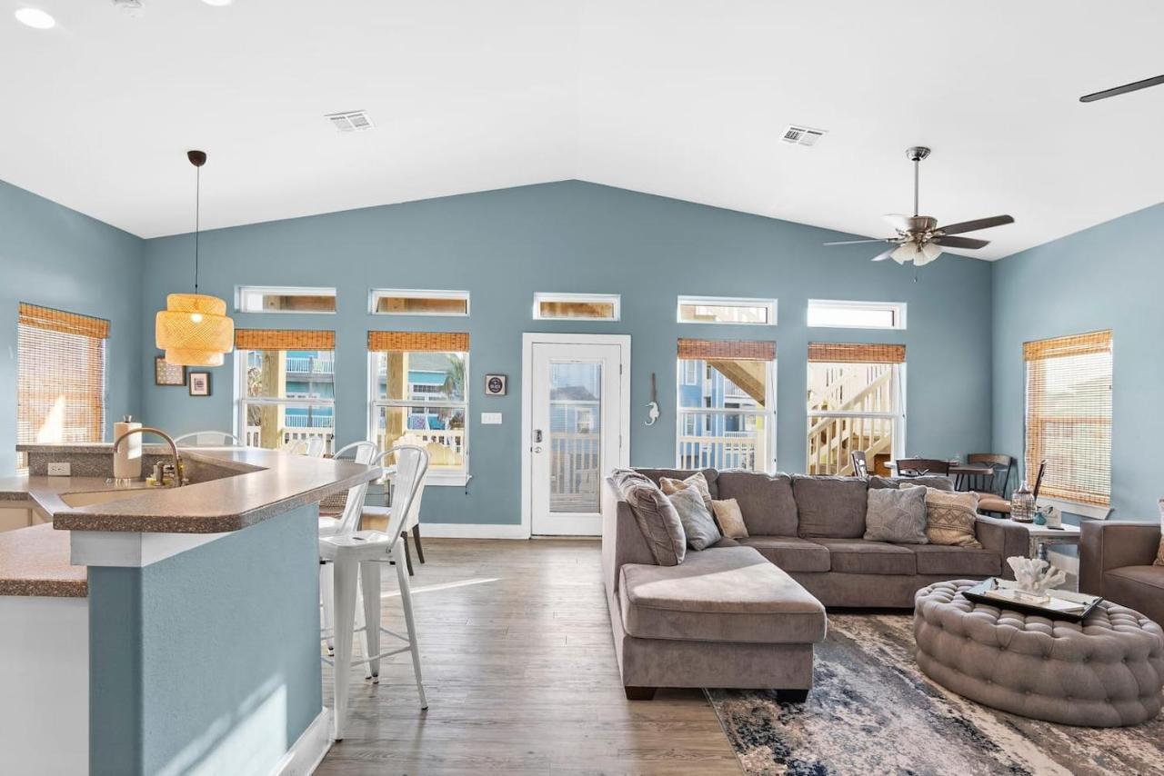 New 5 Bdrm W/Pool, Observation Deck Walk To Beach! Порт-Аранзас Екстер'єр фото